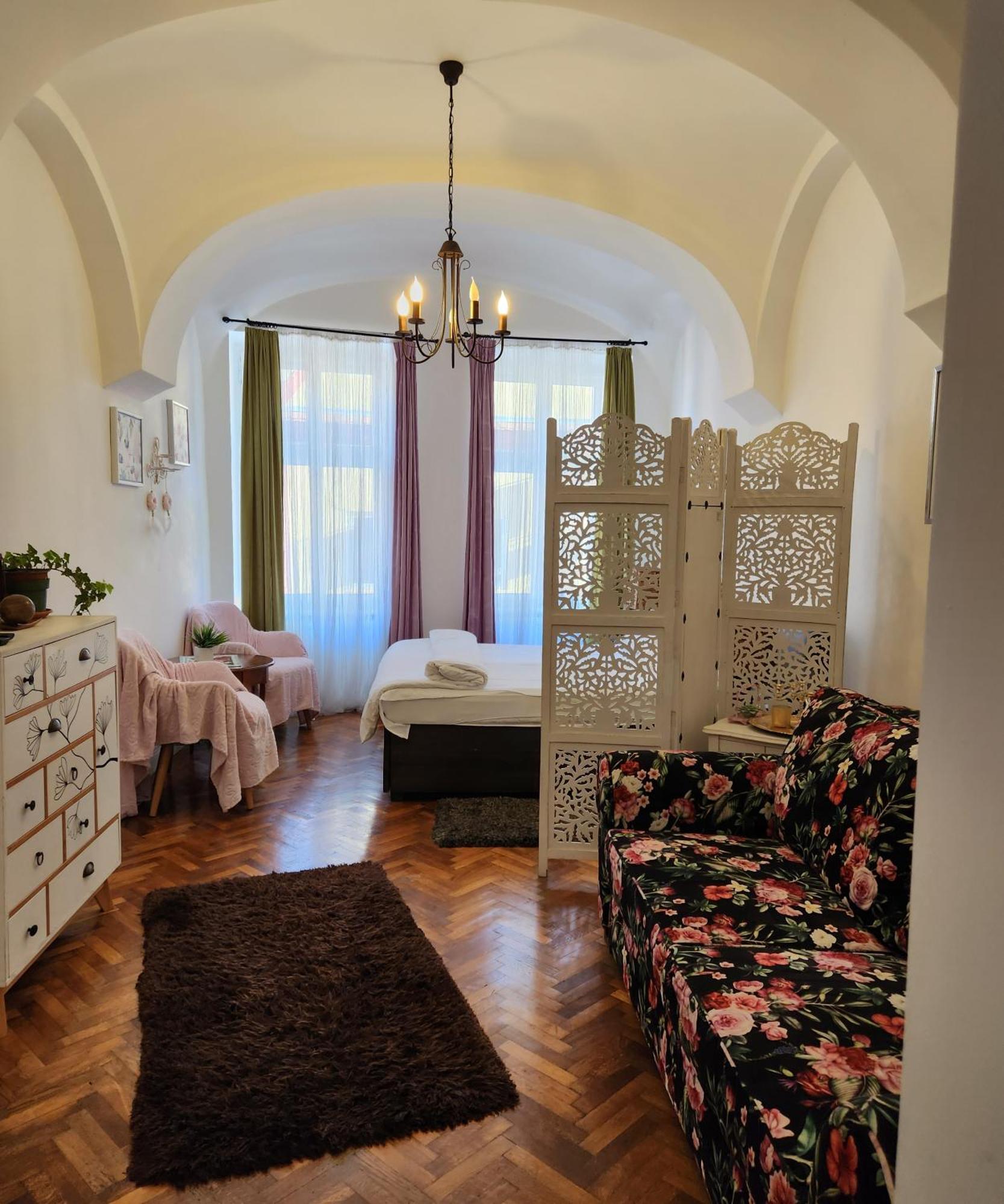 Christa Central 1 Sibiu Exterior foto